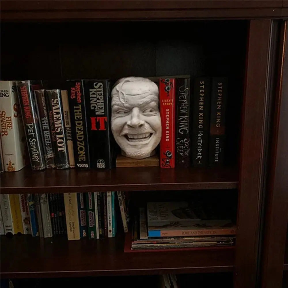 Horror-Themed Resin Bookend – Creepy Decorative Sculpture