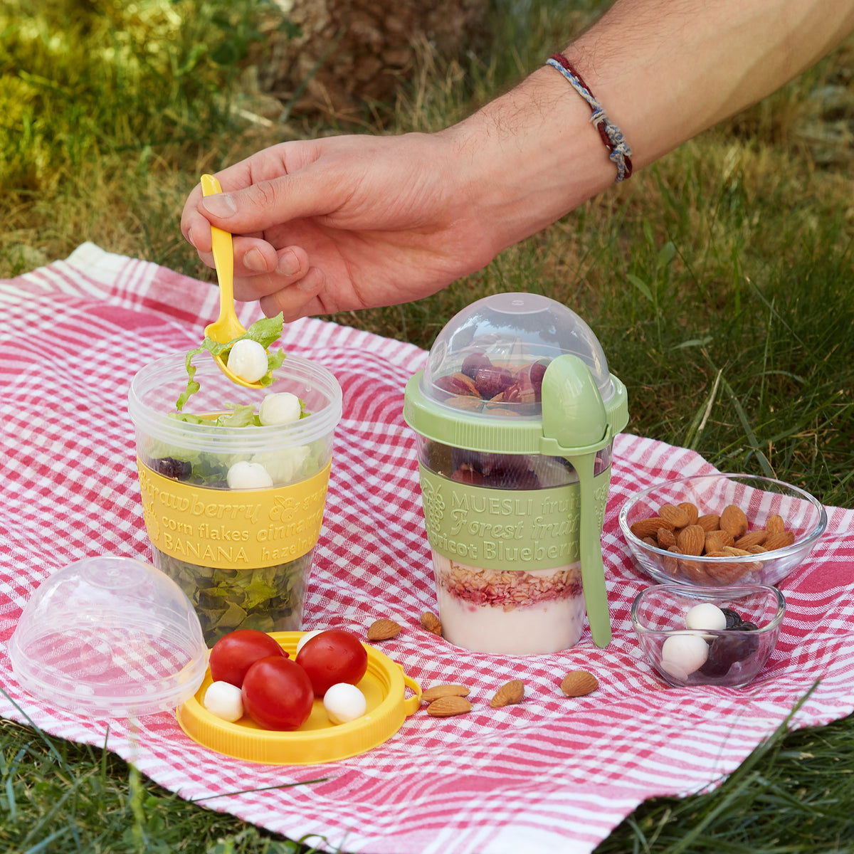 Crystalia Yogurt Cups with Lids, Set of 2
